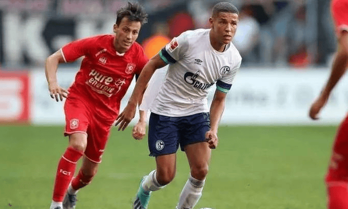 九游体育官网入口-包含荷甲劲旅对决，阿贾克斯对阵PSV埃因霍温的词条