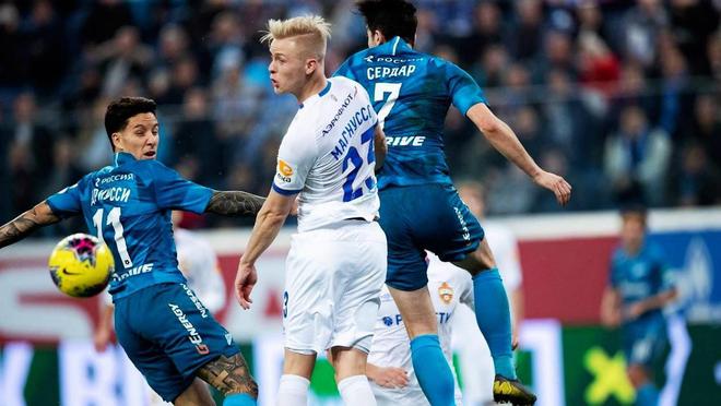 包含汉诺威客场大胜，提升士气迎战下一场比赛的词条