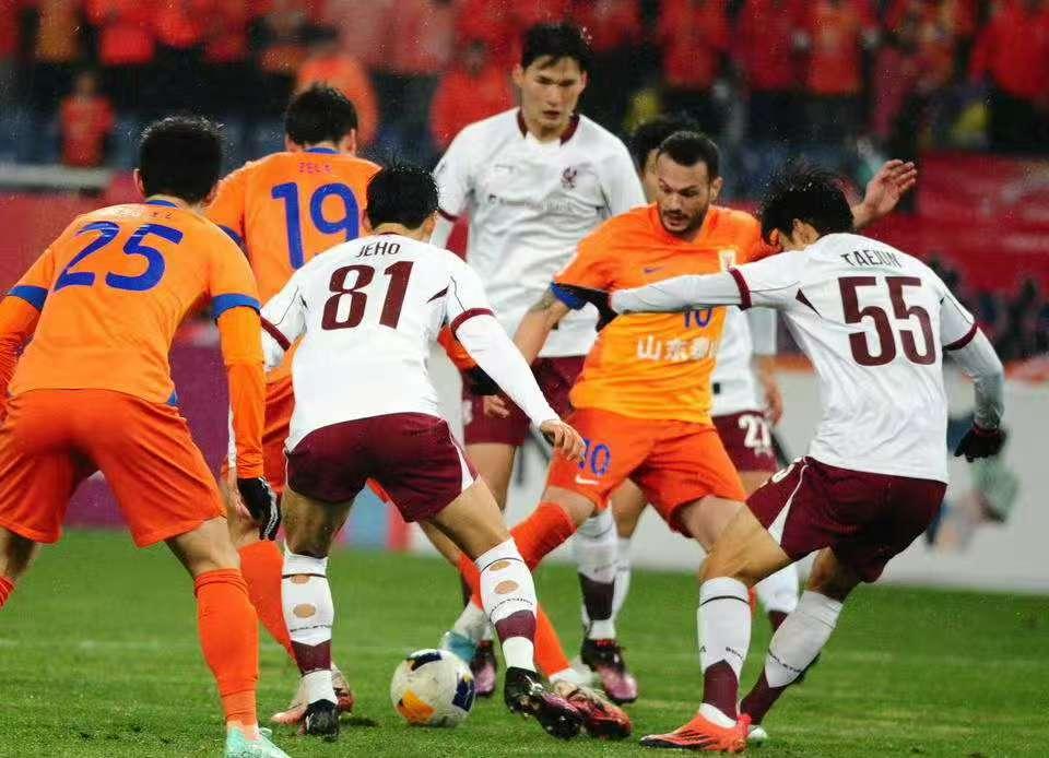 关于山东鲁能同对手争夺进入亚冠淘汰赛的信息 关于山东鲁能同对手争夺进入亚冠淘汰赛的信息