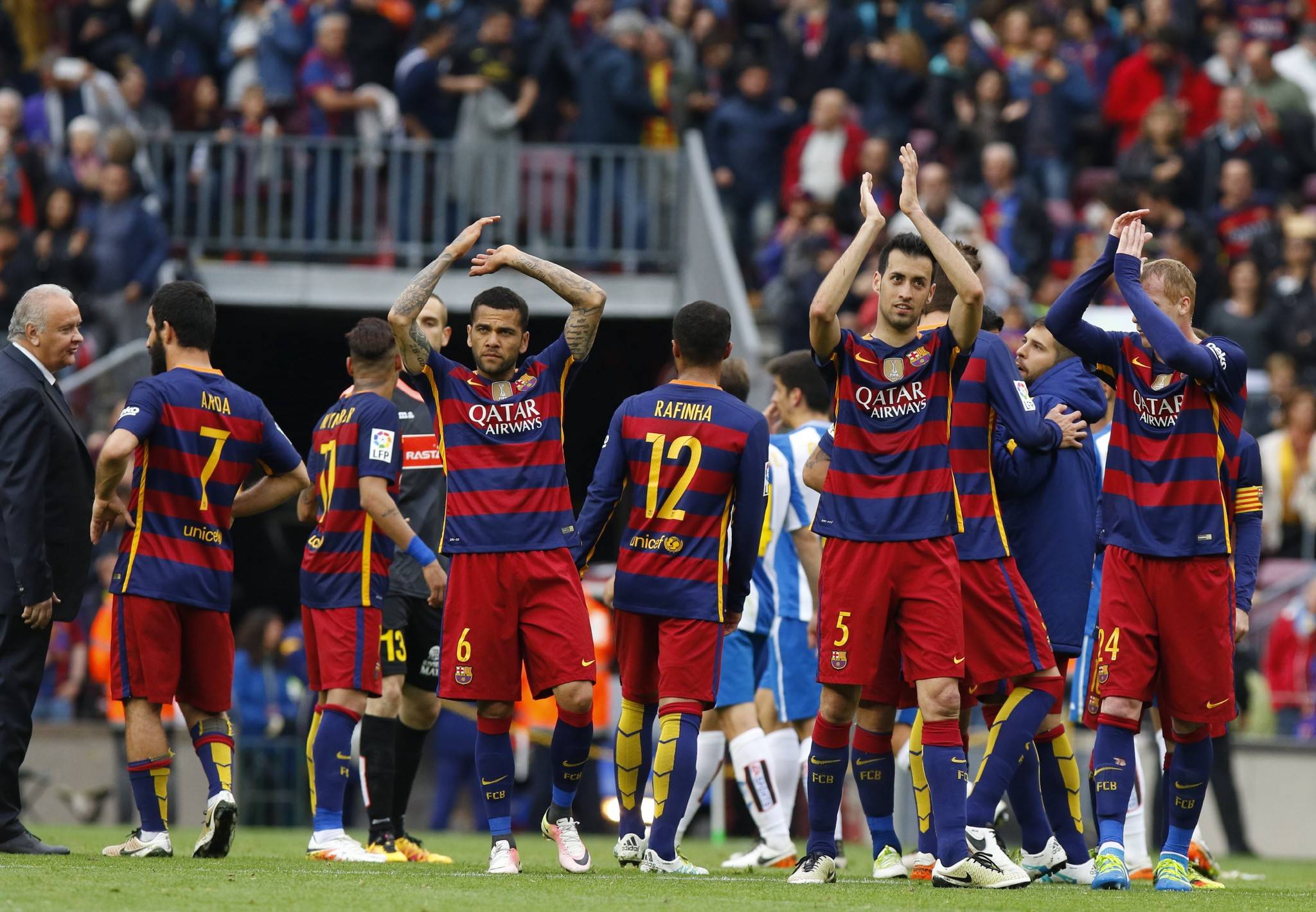 九游体育app-巴塞罗那全力以赴取得胜利