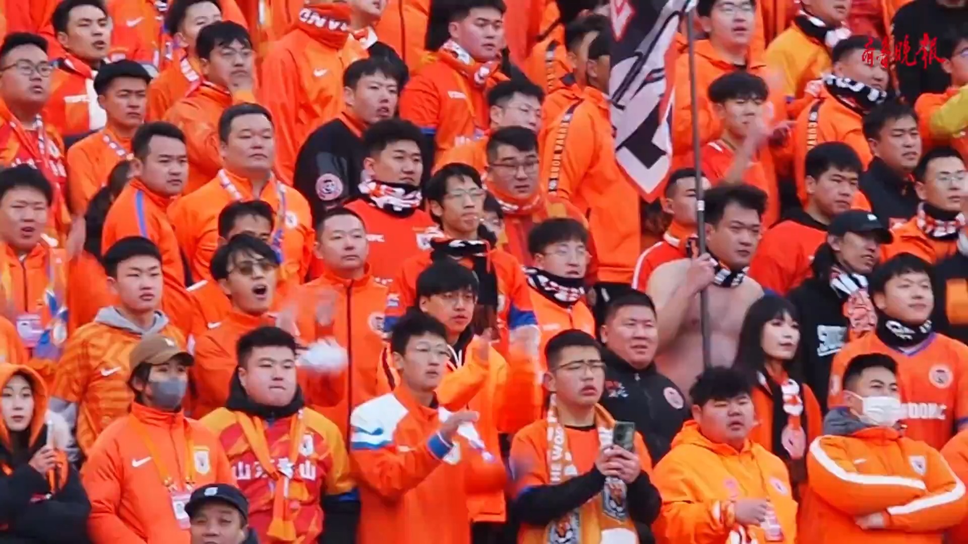 九游体育亚洲官网-包含精彩比赛瞬间，球迷热情加油助威的词条