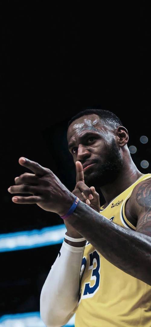 克什米尔多夫球队双杀，狂揽三分的简单介绍