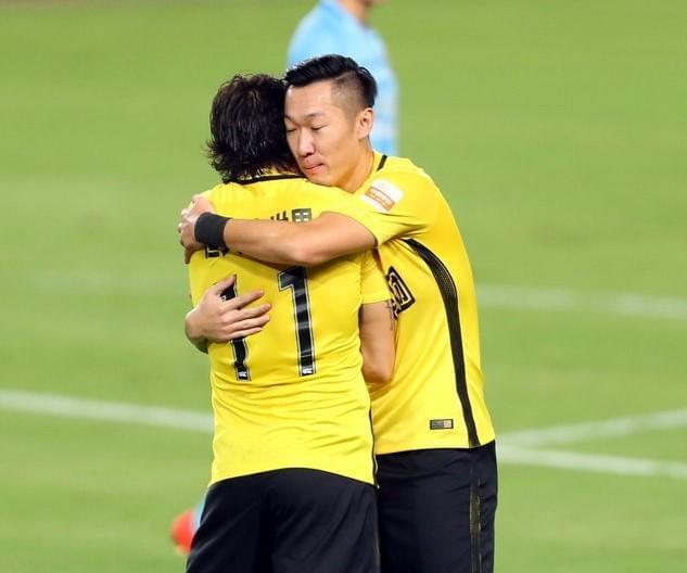 关于河南建业主场逼平贵州恒丰，积分榜位置稳定的信息