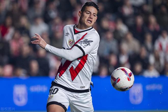 巴列卡诺门将神勇，力保球队不失一球