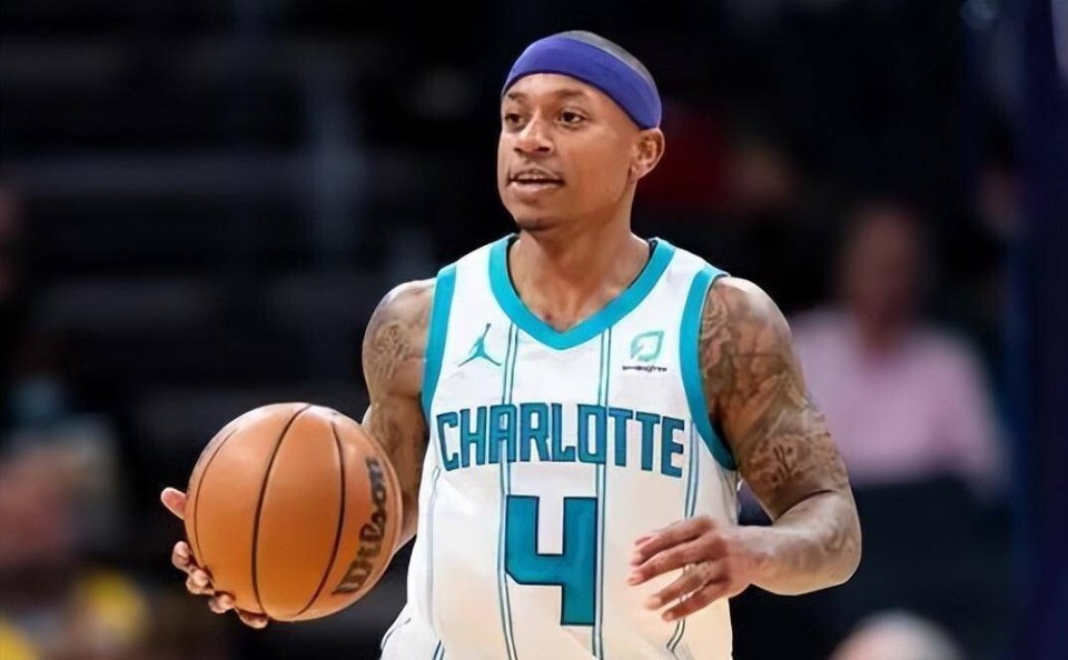 九游体育亚洲官网-夏洛特队在最新一场比赛中实现逆袭，取得胜利的简单介绍