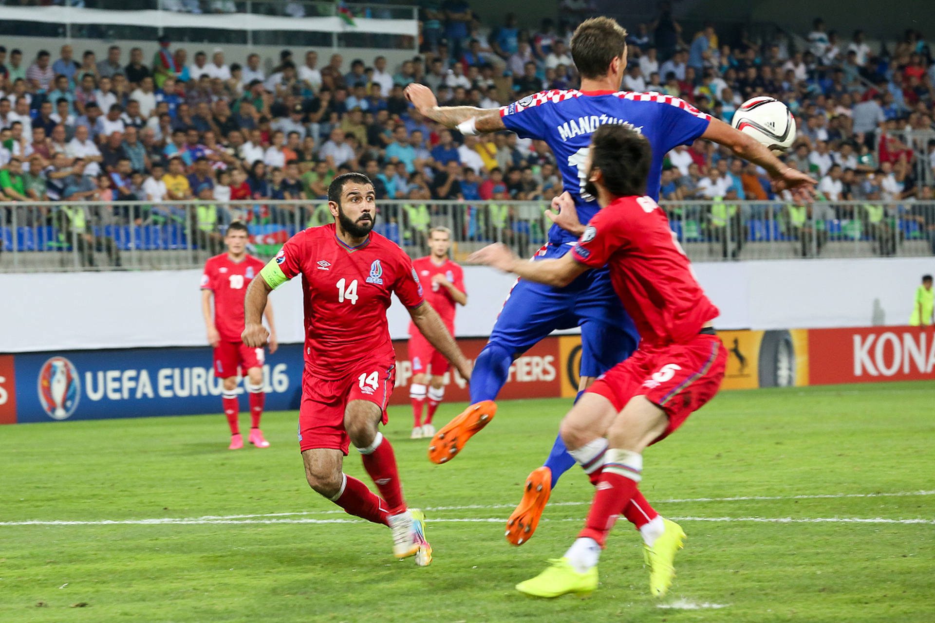 比利亚雷亚尔豪取六连胜，继续领跑