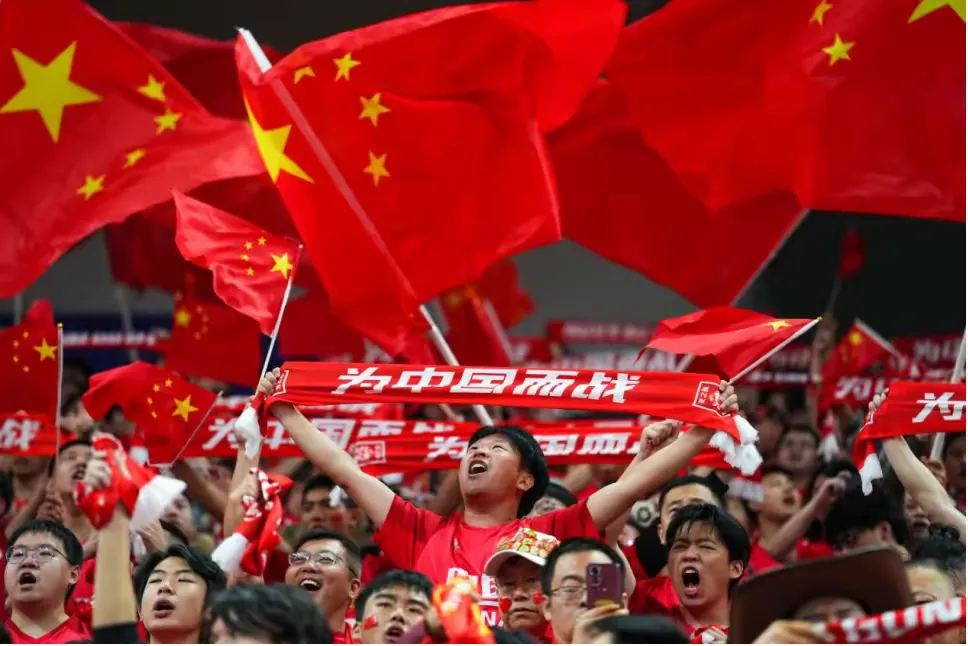 引人注目！国家队员们展现出色表现