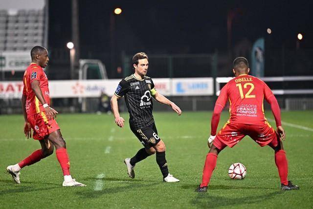 摩纳哥客场逆转兰斯,反超对手 摩纳哥客场逆转兰斯,反超对手