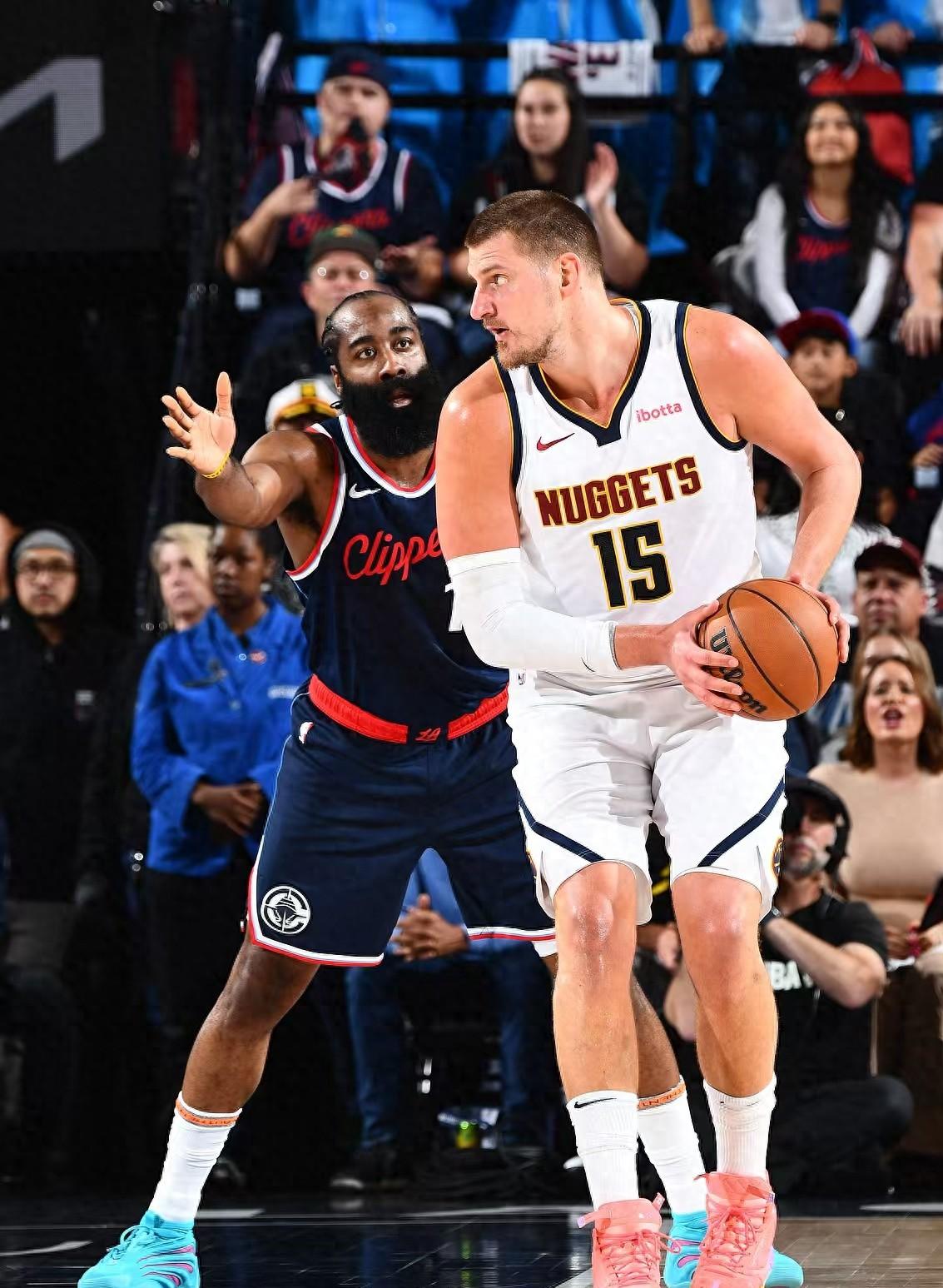 九游体育入口-快船客场不敌马刺遭遇两连败