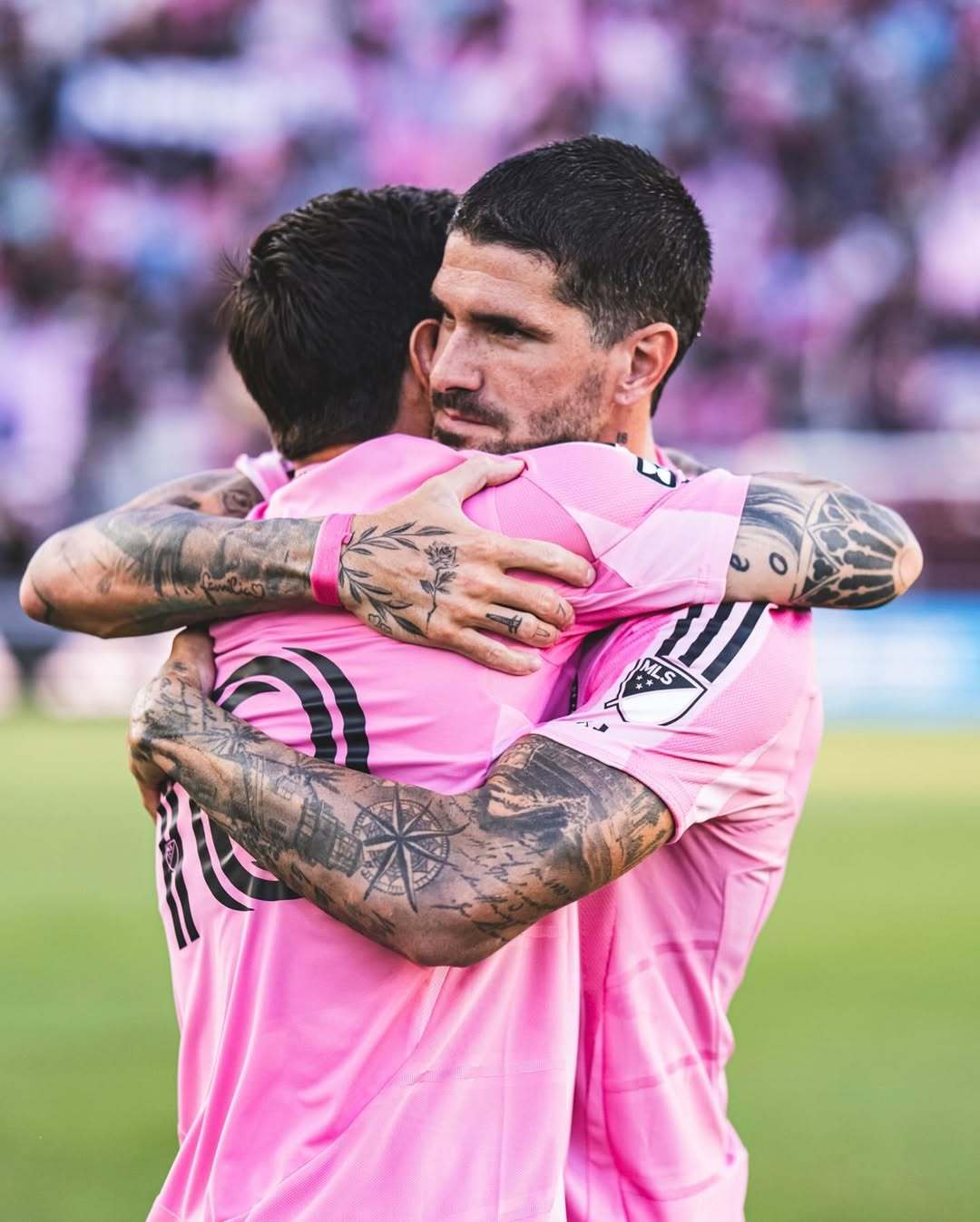 关于梅斯客场逆转阿尔勒，赢得关键胜利的信息