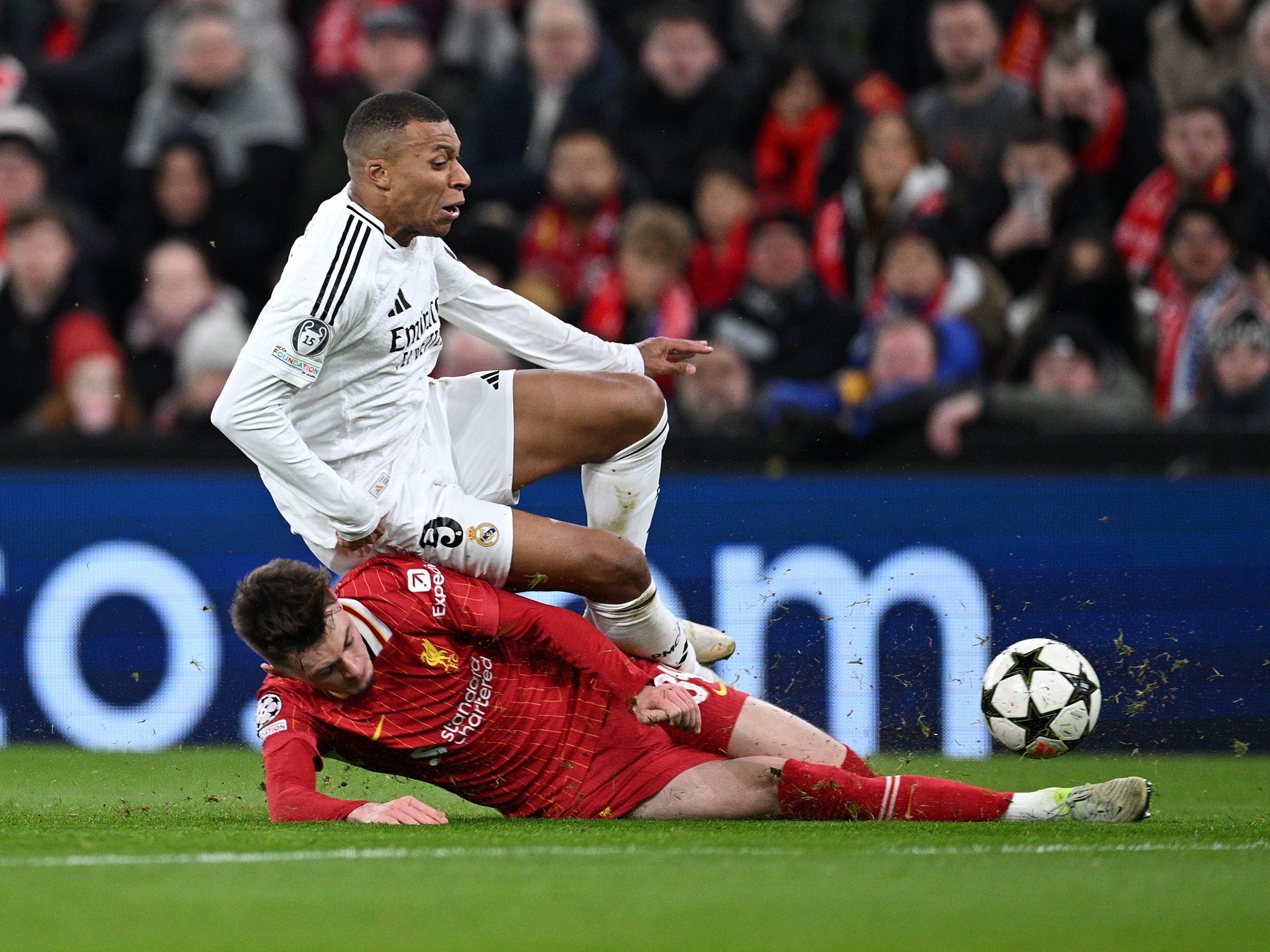 九游体育官网-利物浦胜马德里，取得壮丽胜利！