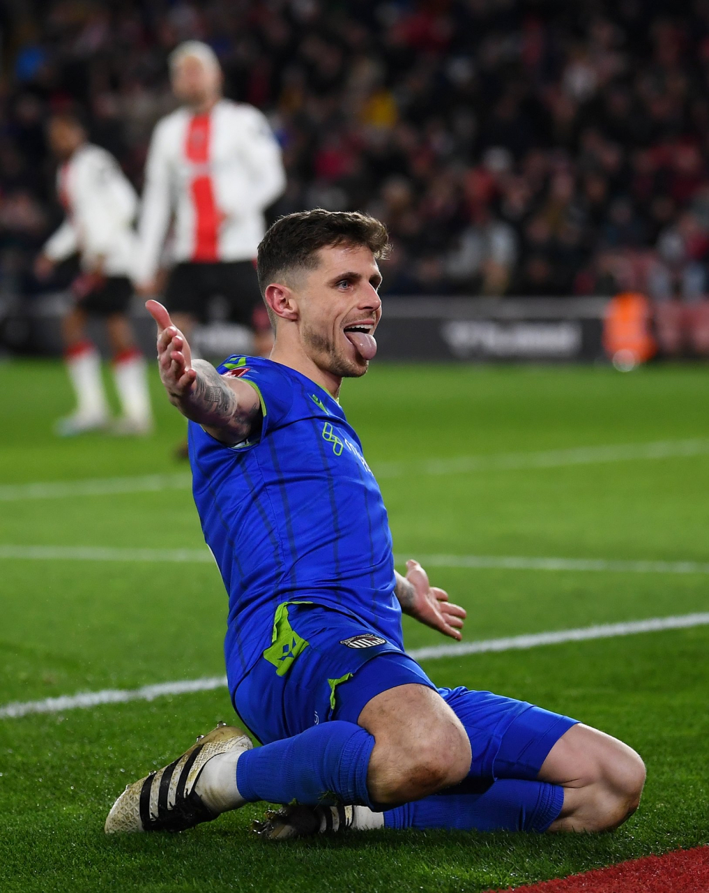 南安普顿门将发挥不俗,保护球门不破的简单介绍 南安普顿门将发挥不俗,保护球门不破的简单介绍